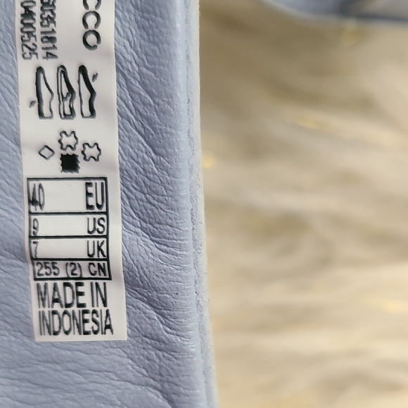 Ecco Women's Light Blue Sandals - Picture 3 of 8